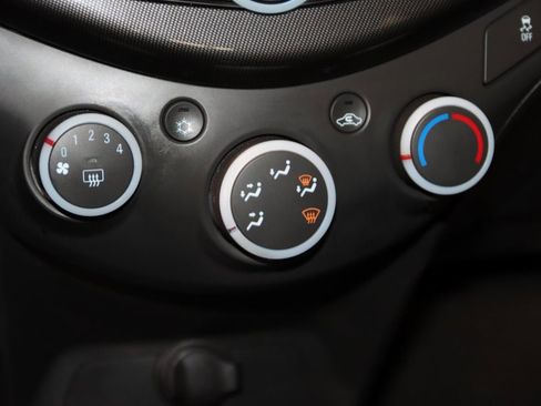 Used 2014 Chevrolet Spark LS image 35