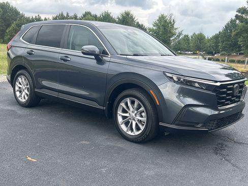 Used 2023 Honda CR-V EX image 23