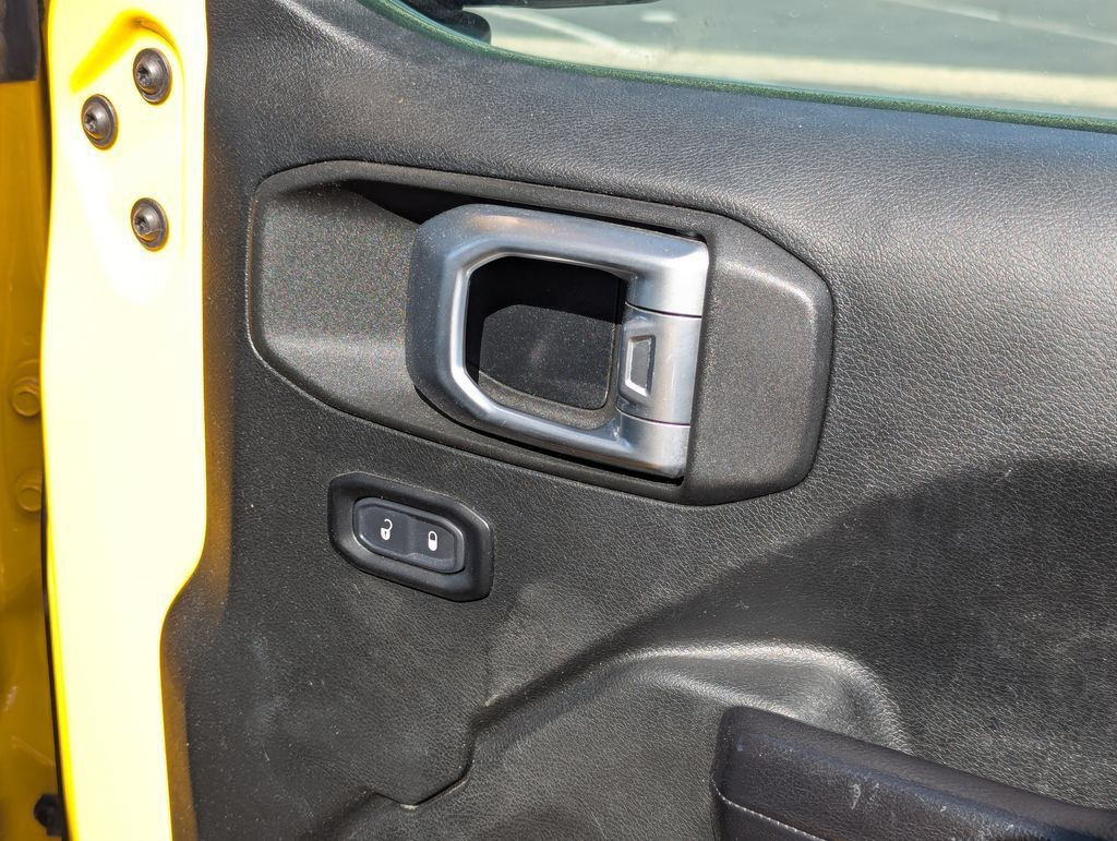Used 2019 Jeep Wrangler Unlimited Sport S AWD/4WD image 34