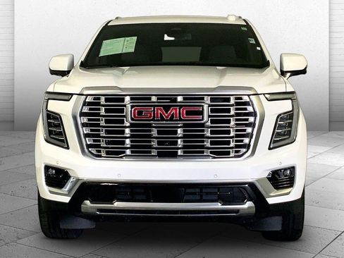 Used 2025 GMC Yukon Denali AWD/4WD image 2