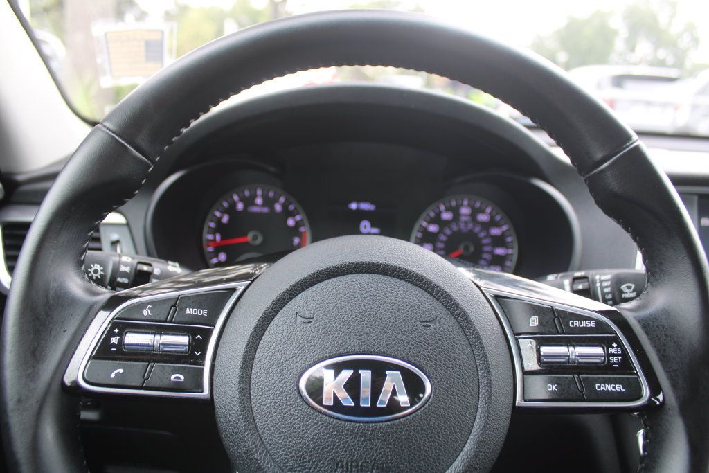 Used 2019 Kia Optima S FWD image 26
