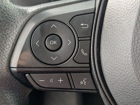 Used 2025 Toyota RAV4 XLE image 14