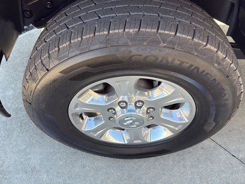 Used 2023 RAM 2500 Big Horn w/ Level 1 Equipment Group image 4