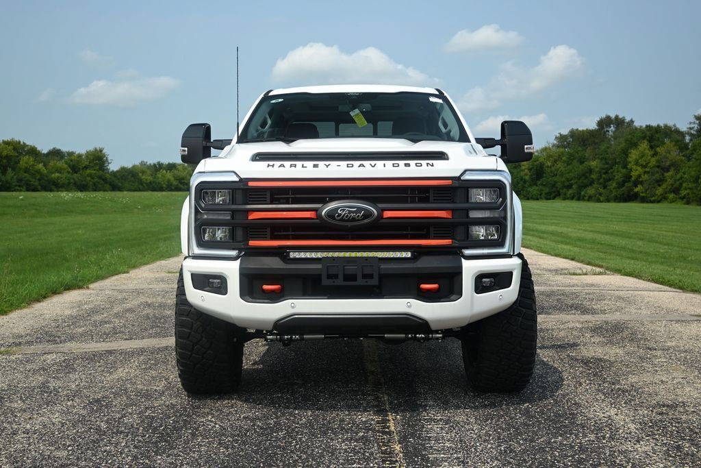 New 2026 Ford F250 Lariat w/ Black Appearance Package AWD/4WD image 7