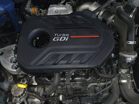 Used 2020 Hyundai Santa Fe Limited w/ Cargo Package image 30