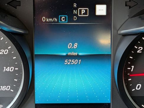 Certified 2021 Mercedes-Benz GLC 300 4MATIC image 23