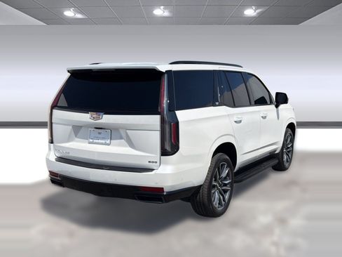 Used 2023 Cadillac Escalade Sport w/ Heavy-Duty Trailer Package AWD/4WD image 8