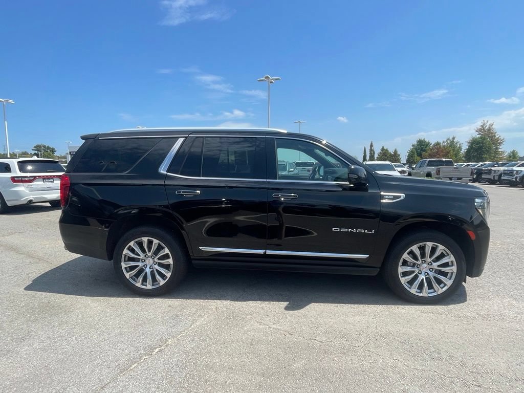 Used 2023 GMC Yukon Denali AWD/4WD image 6