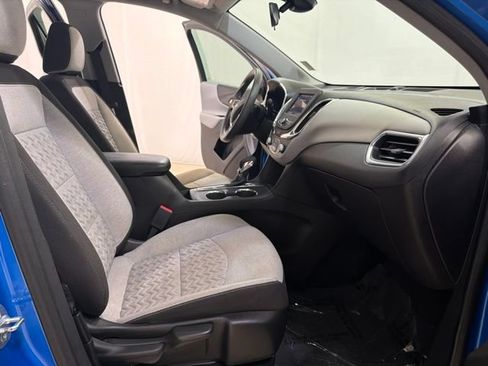 Used 2024 Chevrolet Equinox LS FWD image 23