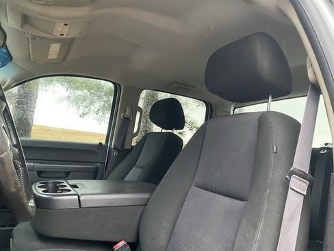 Used 2013 Chevrolet Silverado 2500 LT image 16