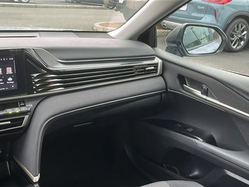 Certified 2025 Toyota Camry LE image 22