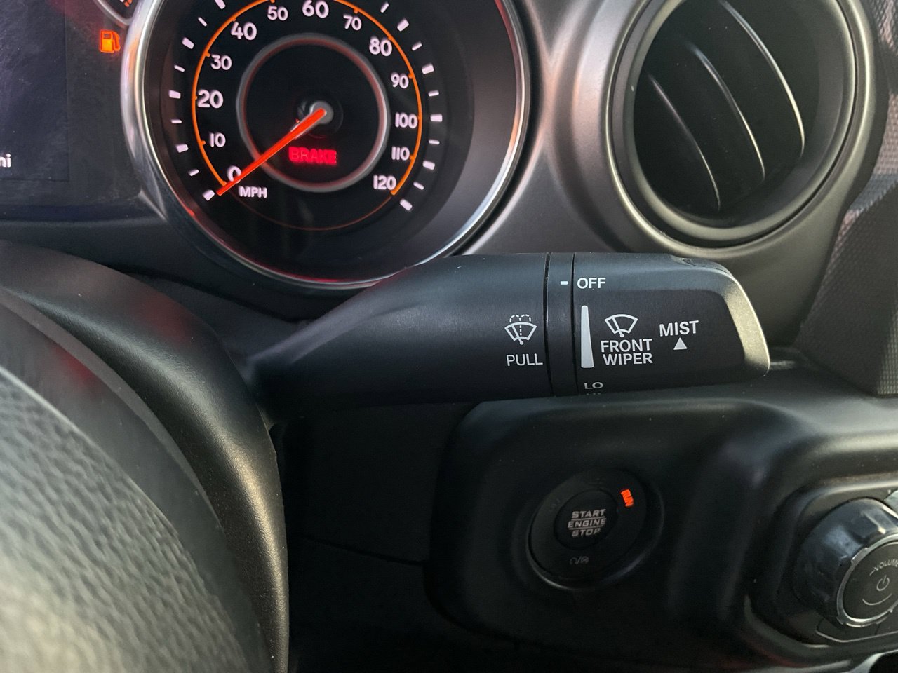Used 2022 Jeep Wrangler Unlimited Sport AWD/4WD image 34