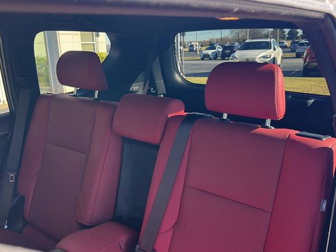 Used 2021 Lexus GX 460 Premium w/ Premium Package image 34