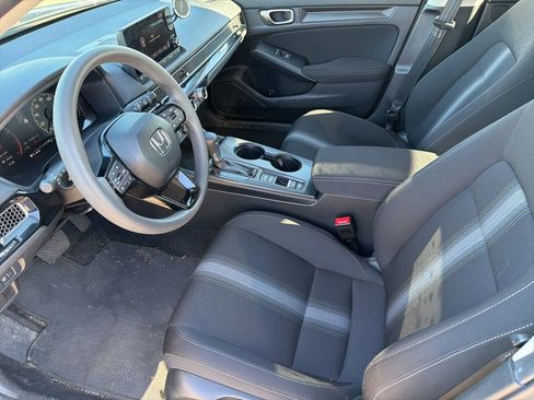 Used 2023 Honda Civic LX image 9