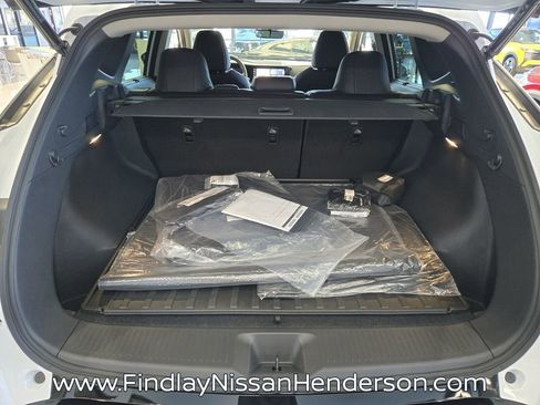 New 2026 Nissan Murano Platinum w/ Cargo Package AWD/4WD image 11