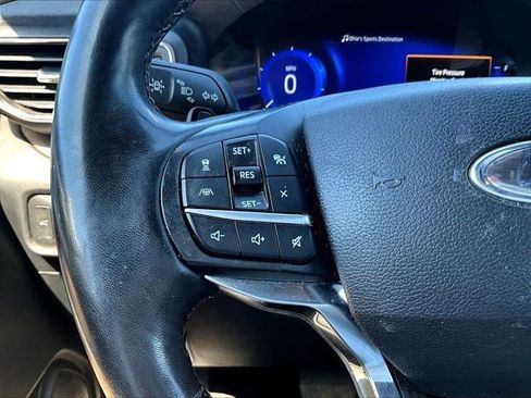 Used 2020 Ford Explorer Platinum w/ Premium Technology Package AWD/4WD image 11