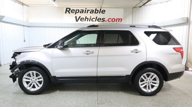 Used 2014 Ford Explorer XLT AWD/4WD image 1