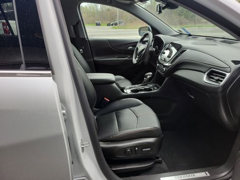 Used 2022 Chevrolet Equinox Premier image 19
