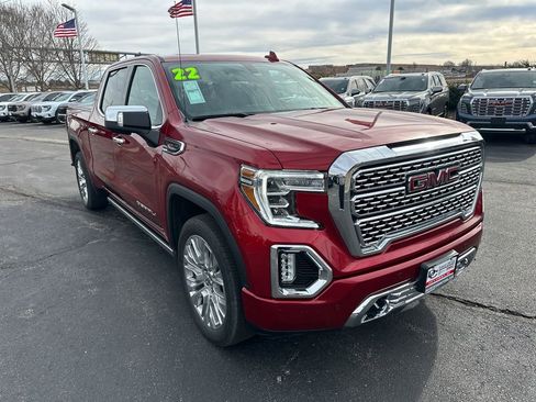Used 2022 GMC Sierra 1500 Denali w/ Denali Premium Package image 4