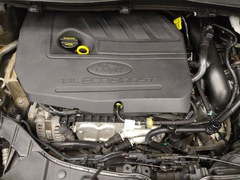 Used 2018 Ford Escape SE w/ SE Sync 3 Package image 30