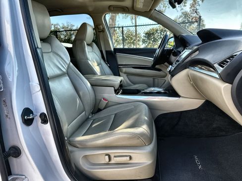 Used 2018 Acura MDX FWD w/ Technology Package image 14