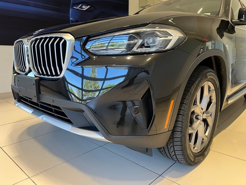 Used 2022 BMW X3 xDrive30i w/ Convenience Package w/ZPA AWD/4WD image 14