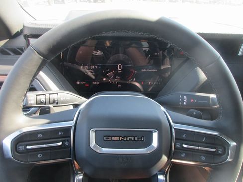 New 2026 GMC Yukon XL Denali w/ Sun & Power Step Package image 18