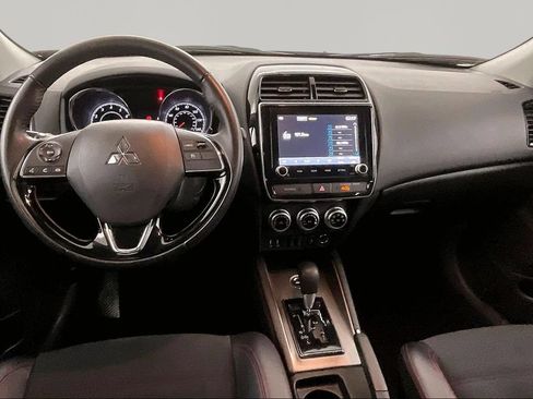Used 2024 Mitsubishi Outlander Sport SE AWD/4WD image 7