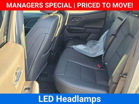 New 2025 Chevrolet Colorado LT w/ LT Convenience Package RWD image 16