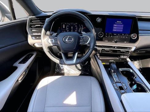 Used 2023 Lexus RX 350 Premium w/ Accessory Package AWD/4WD image 6