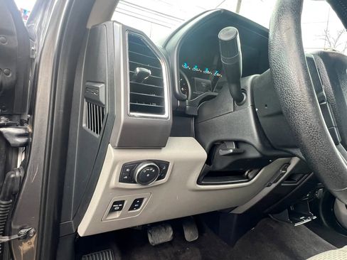 Used 2015 Ford F150 XLT w/ Equipment Group 301A Mid AWD/4WD image 10