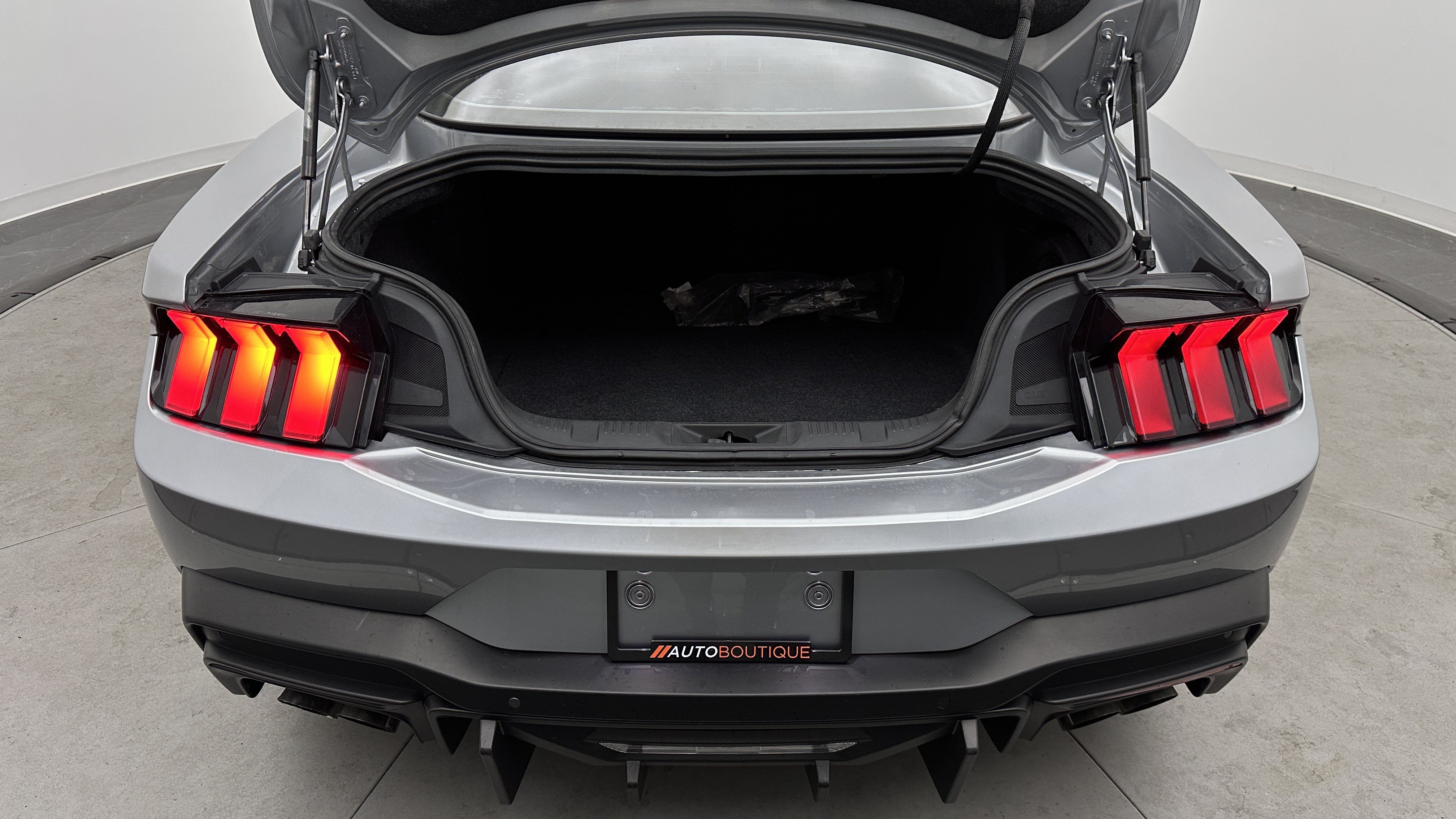 Used 2024 Ford Mustang GT Premium RWD image 28