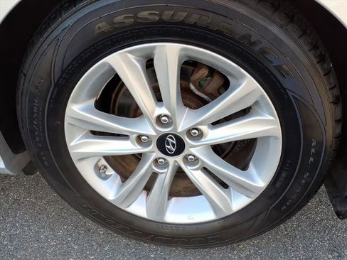 Used 2013 Hyundai Sonata GLS image 21