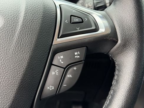 Used 2021 Ford Edge SEL w/ Convenience Package FWD image 23