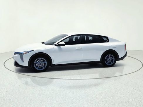 Used 2025 Kia K4 FWD image 4
