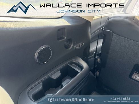 New 2026 Subaru Ascent Limited AWD/4WD image 33