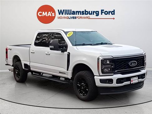 Used 2023 Ford F250 XLT w/ XLT Premium Package AWD/4WD image 7