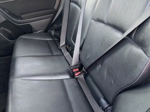 Used 2015 Subaru Forester 2.5i Limited image 10
