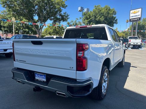 New 2026 Chevrolet Silverado 1500 LT AWD/4WD image 3