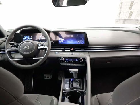 New 2026 Hyundai Elantra SEL Sport image 12