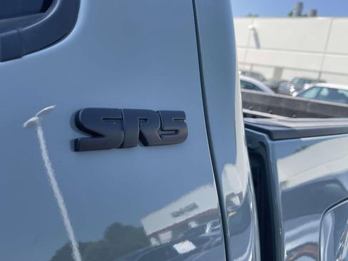 Used 2022 Toyota Tacoma SR5 w/ Trail Edition AWD/4WD image 10