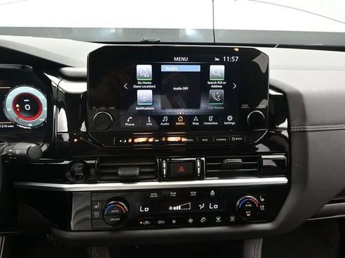 Used 2025 Nissan Pathfinder Platinum w/ Cargo Package FWD image 8