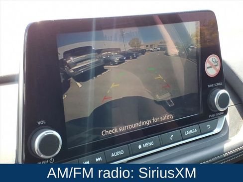 Used 2024 Nissan Rogue S image 3