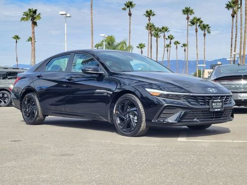 New 2026 Hyundai Elantra Sport FWD image 25
