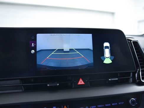 Used 2023 Kia Sportage EX image 22