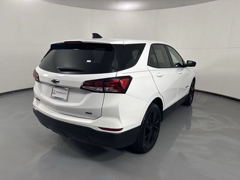 Used 2023 Chevrolet Equinox LS w/ LS Convenience Package AWD/4WD image 35