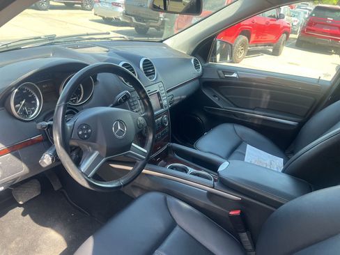 Used 2012 Mercedes-Benz GL 450 4MATIC image 2