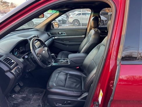 Used 2016 Ford Explorer Sport w/ Equipment Group 401A image 9