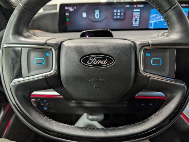 Used 2025 Ford Expedition Tremor AWD/4WD image 26