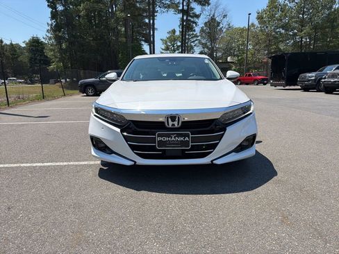 Used 2022 Honda Accord Touring image 4